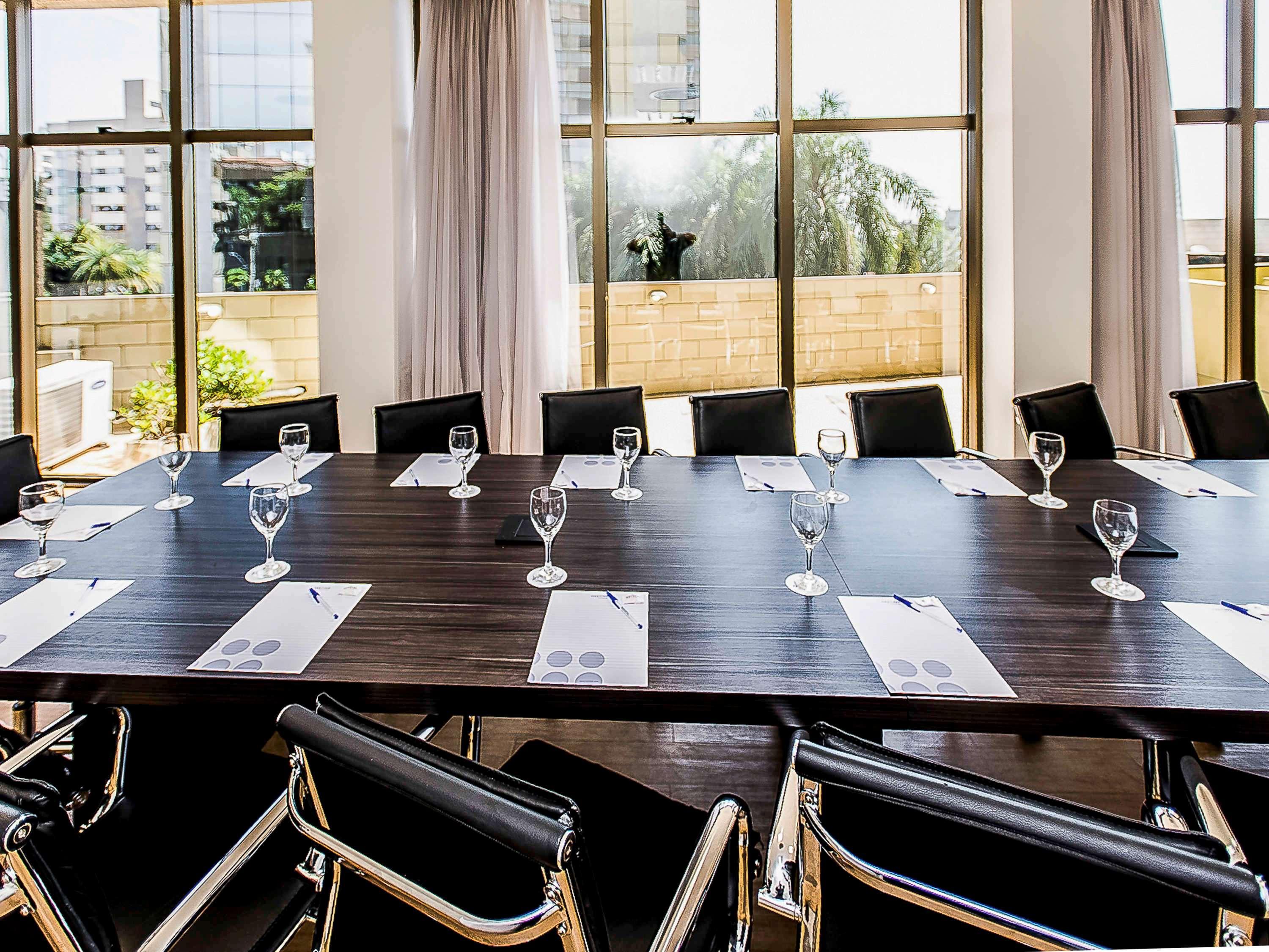 Novotel Porto Alegre Tres Figueiras Екстер'єр фото