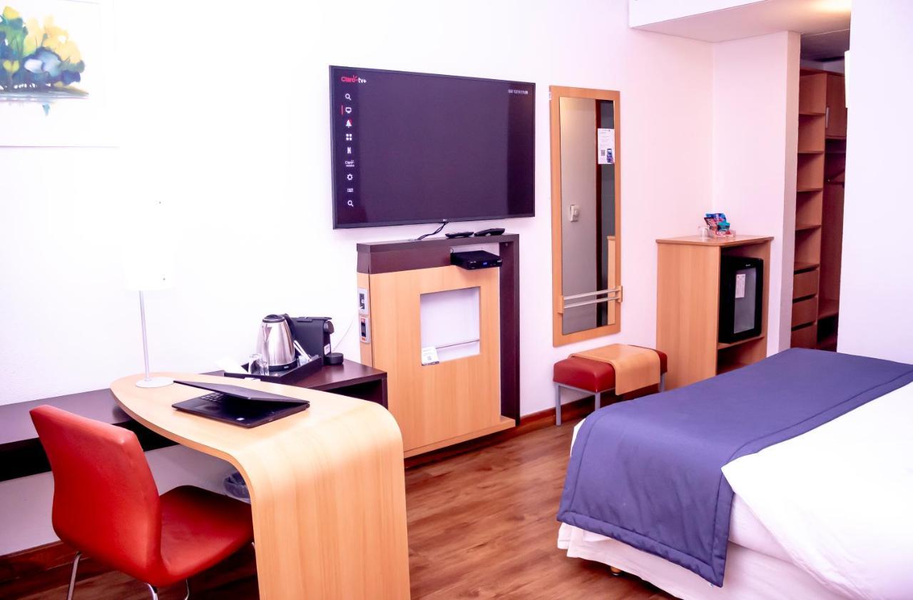 Novotel Porto Alegre Tres Figueiras Екстер'єр фото