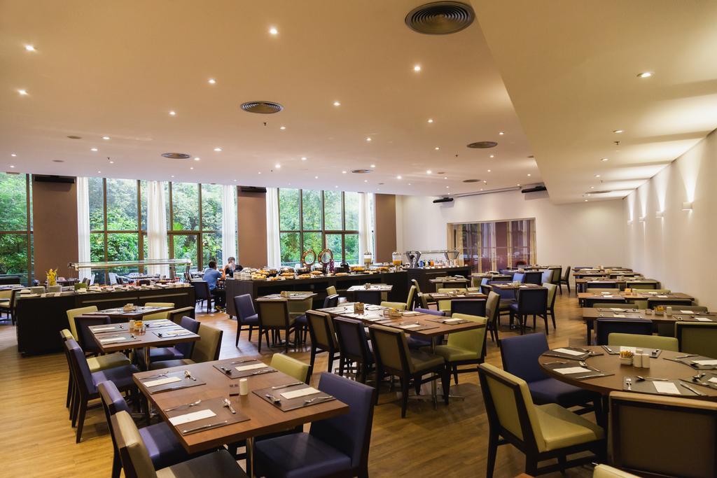 Novotel Porto Alegre Tres Figueiras Екстер'єр фото